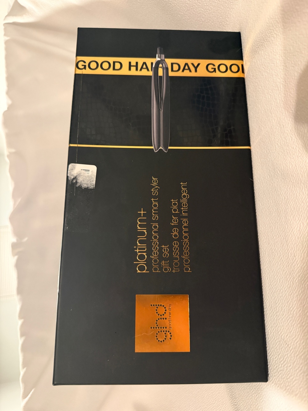NEW ghd Platinum+ Professional Smart Styler Flat Iron Gift Set Hair Straightener - Picture 2 of 4